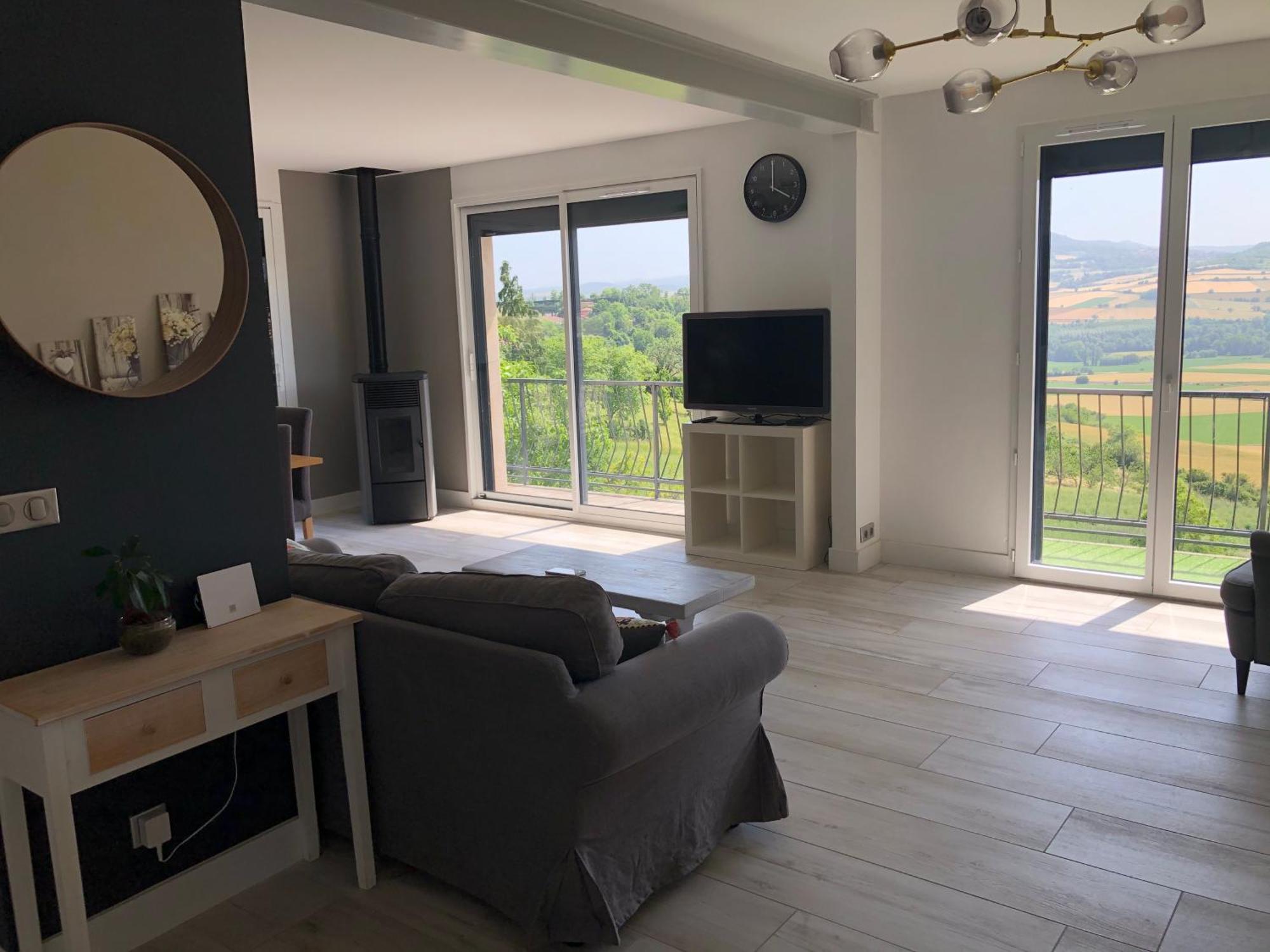 Appartement 100 M2 Vue Sancy Et Puy De Dome Veyre-Monton Dış mekan fotoğraf